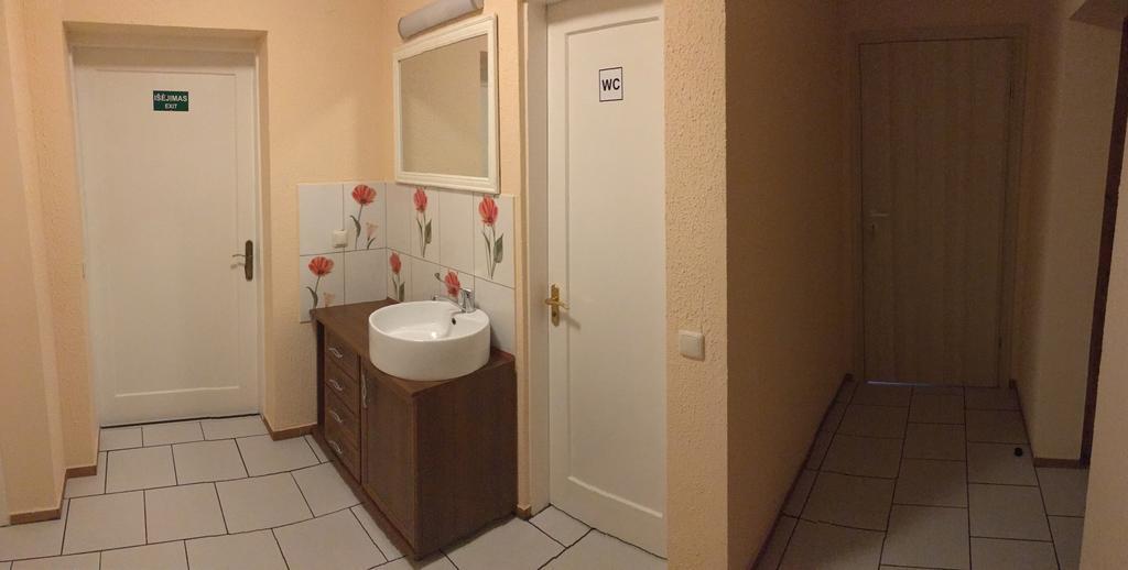 Airovita Kambariai Nakvynei Kretinga Exterior foto