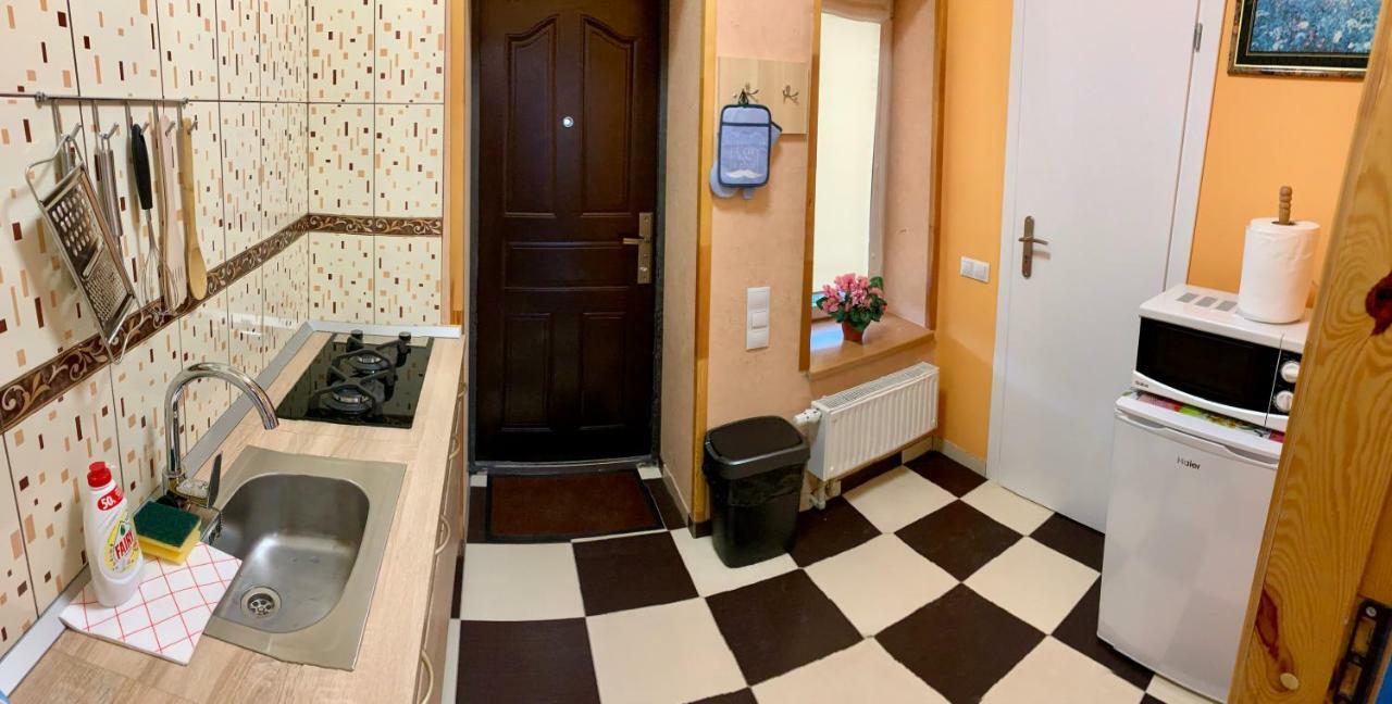 Airovita Kambariai Nakvynei Kretinga Exterior foto